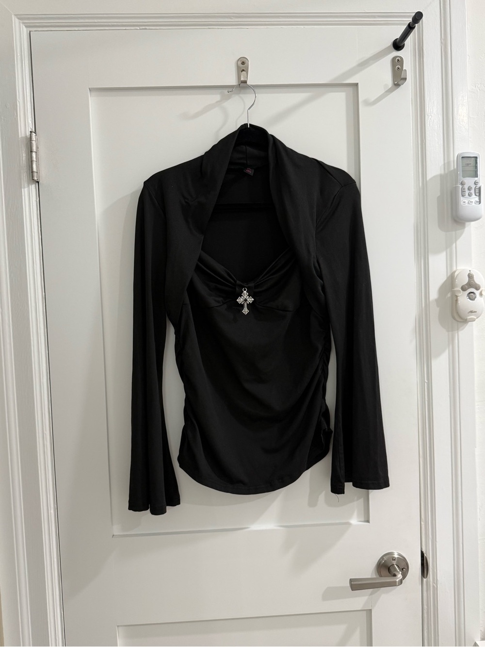 Romwe black goth sweetheart neckline top w/ cross pendant (fair) (read)